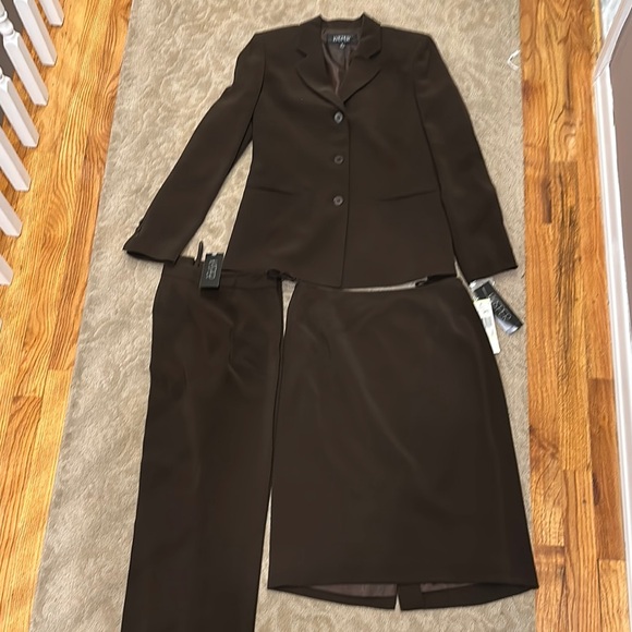 Kasper 3 piece Brown Suit Set - Picture 1 of 4